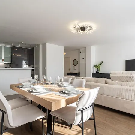 Apart' Min - Disneyland Paris - 3 Bedrooms - 2 Parking Spots Apartment Bailly-Romainvilliers